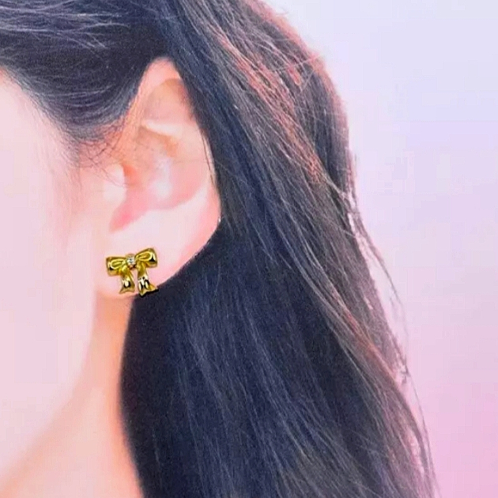 18K Tiffany & Co. Diamond Bow Earrings Gorgeous 🎁 🛍️ - Picture 10 of 10